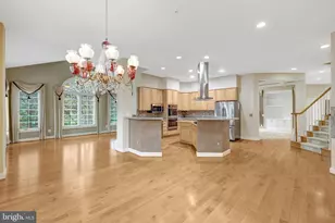 20443 Cliftons Point St, Sterling, VA 20165 - Photo 15