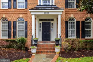 20443 Cliftons Point St, Sterling, VA 20165 - Photo 3