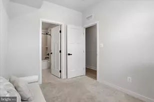 42552 Antonia Ter, Sterling, VA 20166 - Photo 5