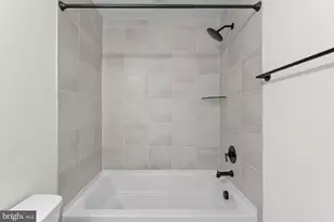 19714 Misty Moss Sq, Ashburn, VA 20147 - Photo 23