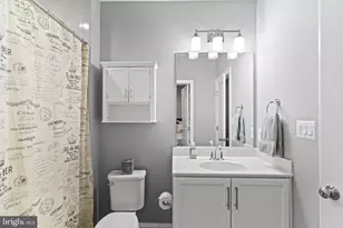 22920 Bubbling Brook Dr, Brambleton, VA 20148 - Photo 59