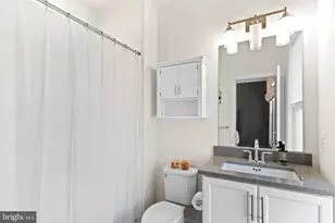 22920 Bubbling Brook Dr, Brambleton, VA 20148 - Photo 47