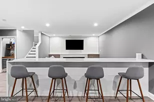 22920 Bubbling Brook Dr, Brambleton, VA 20148 - Photo 51