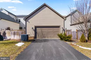 22920 Bubbling Brook Dr, Brambleton, VA 20148 - Photo 65