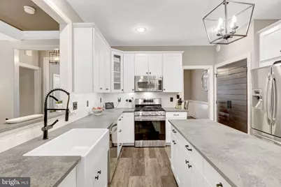 24154 Corktree Lane, Aldie, VA 20105 - Photo 17