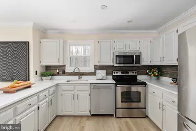 904 Old River Way Court, Sterling, VA 20164 - Photo 7