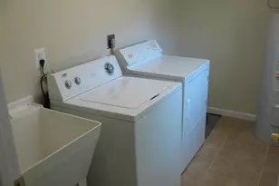 605 W Maple Ave, Sterling, VA 20164 - Photo 11