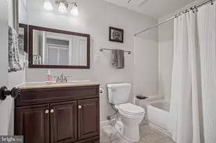 20585 Snowshoe Square, Ashburn, VA 20147 - Photo 33