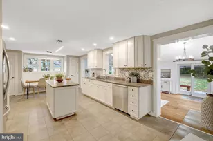 406 Blue Ridge Ave NE, Leesburg, VA 20176 - Photo 17