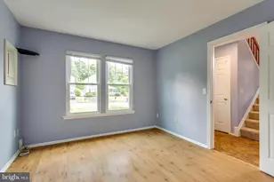 21 Ferguson Ct, Sterling, VA 20165 - Photo 9