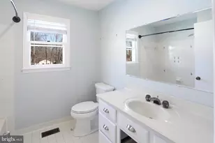 42618 St Clair Ln, Leesburg, VA 20176 - Photo 35