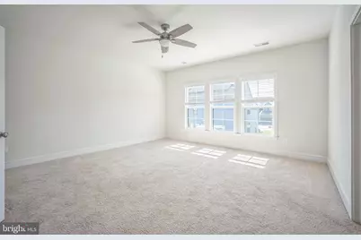 25443 Hartland Orchard Terrace, Chantilly, VA 20152 - Photo 11