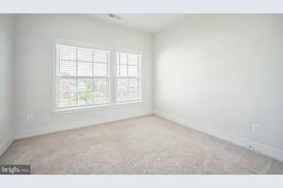 25443 Hartland Orchard Terrace, Chantilly, VA 20152 - Photo 13