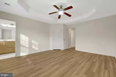 42628 Freistadt Square, Sterling, VA 20166 - Photo 39