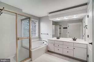 20927 Trinity Square, Sterling, VA 20165 - Photo 25