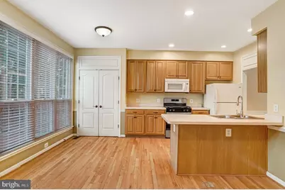 20927 Trinity Square, Sterling, VA 20165 - Photo 9