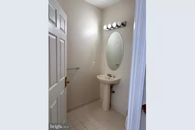 25192 Whippoorwill Terrace, Chantilly, VA 20152 - Photo 5