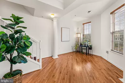 21781 Findon Court, Ashburn, VA 20147 - Photo 11