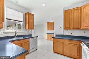 20525 Lansing Terrace, Ashburn, VA 20147 - Photo 15