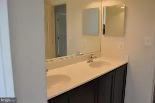 17667 Cleveland Park Drive, Round Hill, VA 20141 - Photo 33