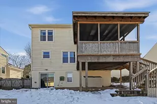 221 Primavera Cir, Sterling, VA 20165 - Photo 19