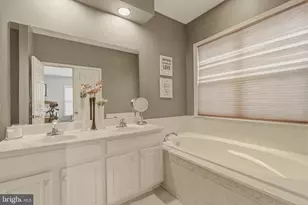 1511 Artillery Terrace NE, Leesburg, VA 20176 - Photo 31