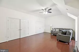 111 Connemara Dr, Sterling, VA 20164 - Photo 45