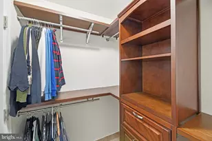 111 Connemara Dr, Sterling, VA 20164 - Photo 31