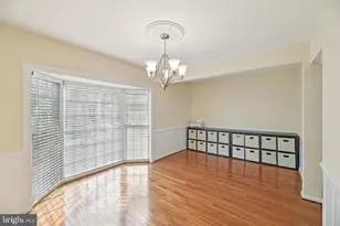 111 Connemara Dr, Sterling, VA 20164 - Photo 11