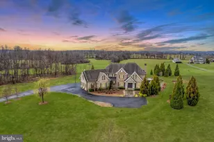 42835 Travelers Run Ln, Leesburg, VA 20176 - Photo 1