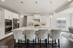 14890 Falconaire Pl, Leesburg, VA 20176 - Photo 17