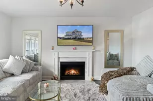 14890 Falconaire Pl, Leesburg, VA 20176 - Photo 15