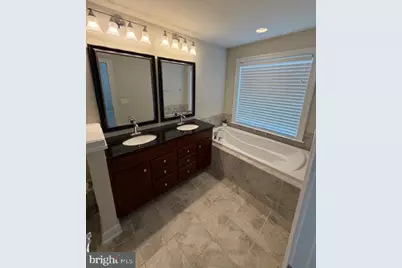 320 Pink Azalea Terrace SE, Leesburg, VA 20175 - Photo 11