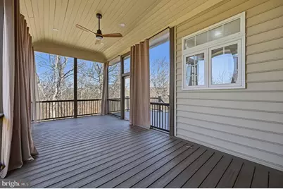 25582 Balint Park Court, Aldie, VA 20105 - Photo 9