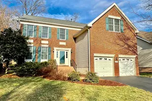 20129 Boxwood Pl, Ashburn, VA 20147 - Photo 1