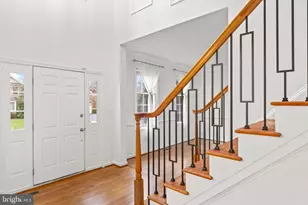 20129 Boxwood Pl, Ashburn, VA 20147 - Photo 7