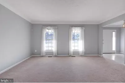 204 Elizabeth Court, Sterling, VA 20164 - Photo 7