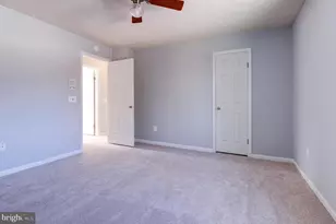 204 Elizabeth Ct, Sterling, VA 20164 - Photo 35