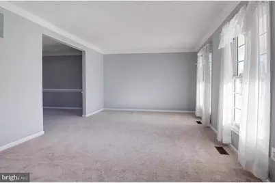 204 Elizabeth Court, Sterling, VA 20164 - Photo 5