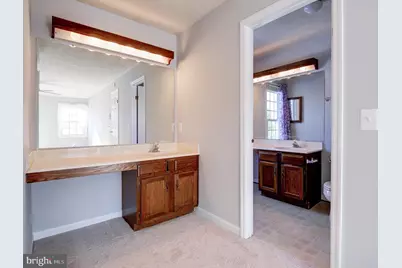 204 Elizabeth Court, Sterling, VA 20164 - Photo 25