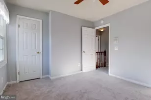 204 Elizabeth Ct, Sterling, VA 20164 - Photo 29