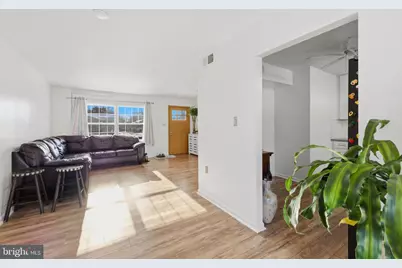 1607 N Brunswick Street, Sterling, VA 20164 - Photo 9