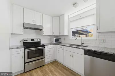 1607 N Brunswick Street, Sterling, VA 20164 - Photo 11