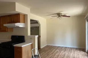 21054 Cornerpost Square, Ashburn, VA 20147 - Photo 9