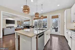 44749 Malden Pl, Ashburn, VA 20147 - Photo 11