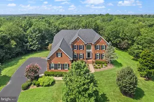 42294 Iron Bit Pl, Chantilly, VA 20152 - Photo 3