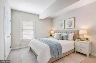 24944 Earlsford Dr, Chantilly, VA 20152 - Photo 13