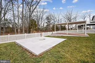 25000 Falling Brook Cir, Aldie, VA 20105 - Photo 89