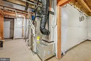 25000 Falling Brook Cir, Aldie, VA 20105 - Photo 83