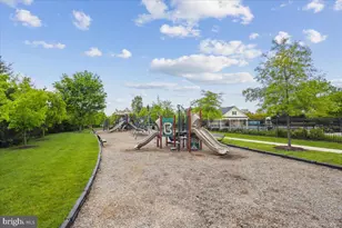 25000 Falling Brook Cir, Aldie, VA 20105 - Photo 99